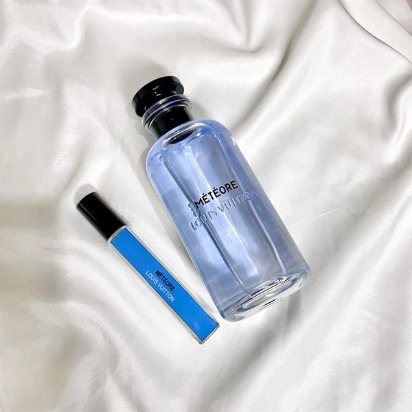 Chai Louis Vuitton Meteore thủy tinh trong