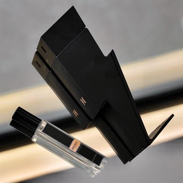 Chai Carolina Herrera Bad Boy hình tia sét