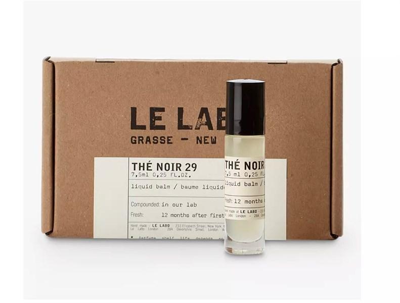 Lọ tinh dầu lăn Le Labo The Noir 29