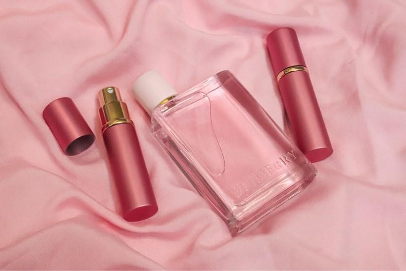 Chai Burberry Her EDP hồng ánh tím