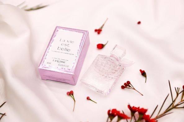 Chai mini La Vie Est Belle Flowers of Happiness hồng