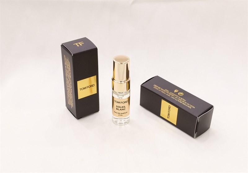 Chai Tom Ford Soleil Blanc màu trắng ngà