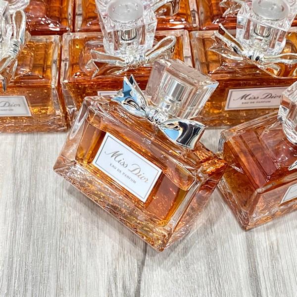 Chai Miss Dior EDP 50ml nơ xám