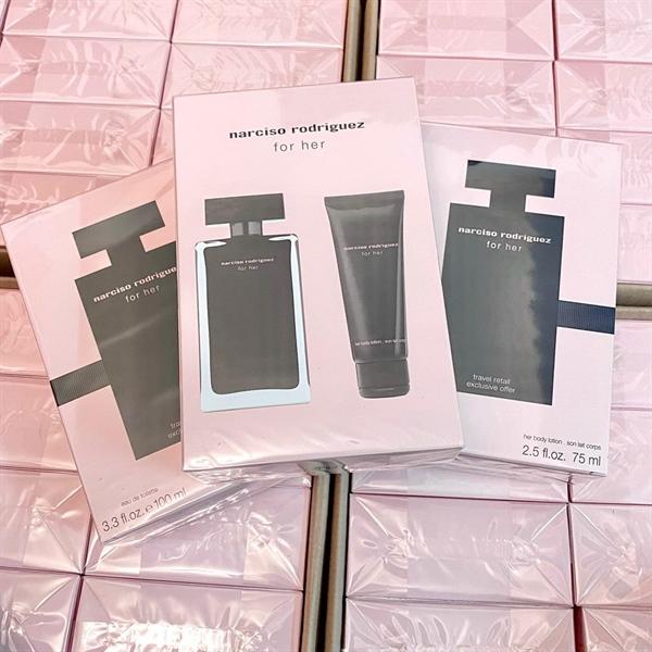 Set Narciso For Her EDT đen kèm lotion