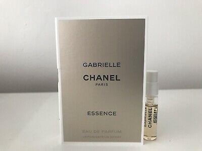 Lọ Chanel Gabrielle Essence 5ml nhỏ gọn