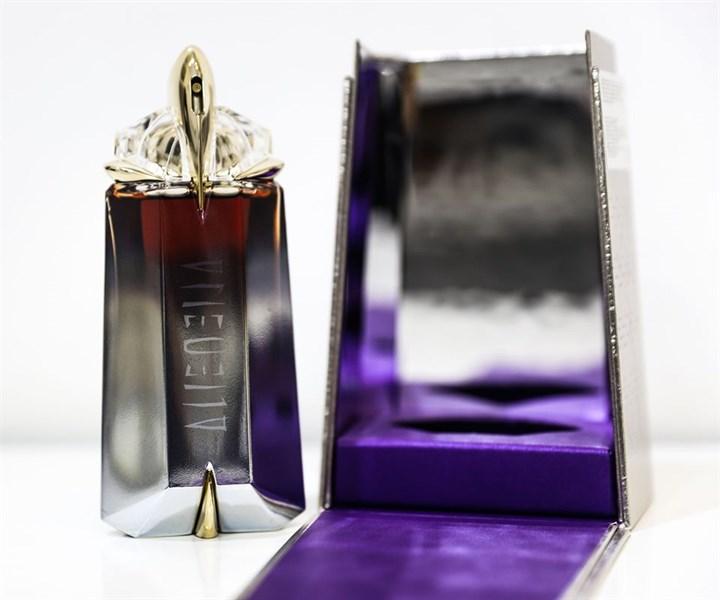Chai Mugler Alien Musc Mysterieux 90ml dáng viên đá