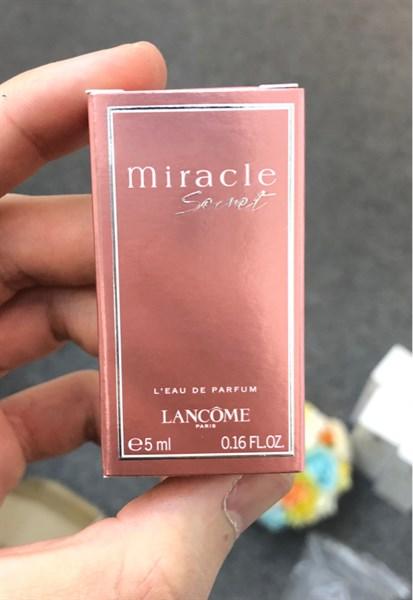 Chai mini Lancome Miracle Secret 5ml màu hồng