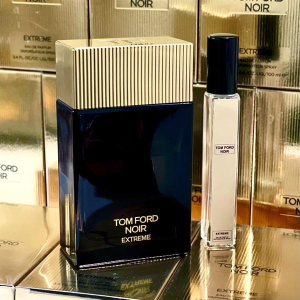 Chai Tom Ford Noir Extreme màu nâu đen