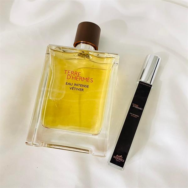 Chai Hermes Terre Eau Intense Vetiver vuông