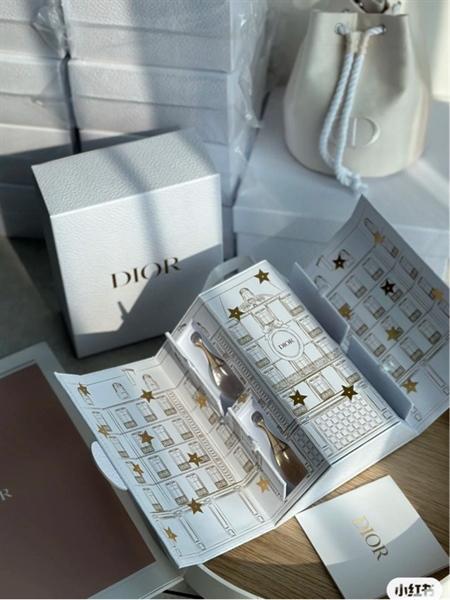 Set 4 chai mini Dior J'adore 5ml vàng