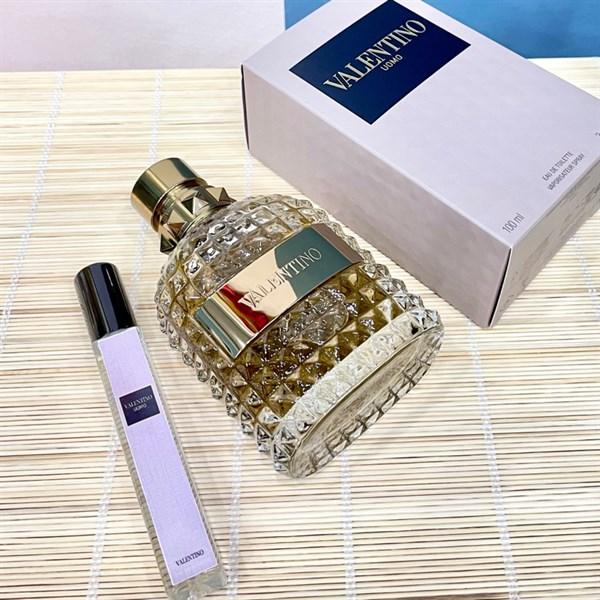 Chai Valentino Uomo EDT nắp đen sang trọng