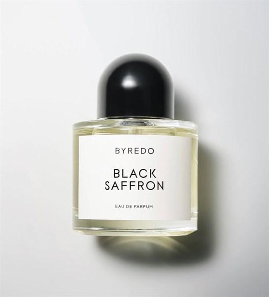 Chai Byredo Black Saffron nắp đen tối giản