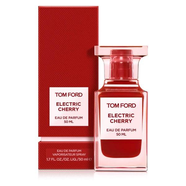 Chai Tom Ford Electric Cherry màu hồng trong