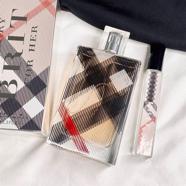 Chai Burberry Brit For Her họa tiết kẻ
