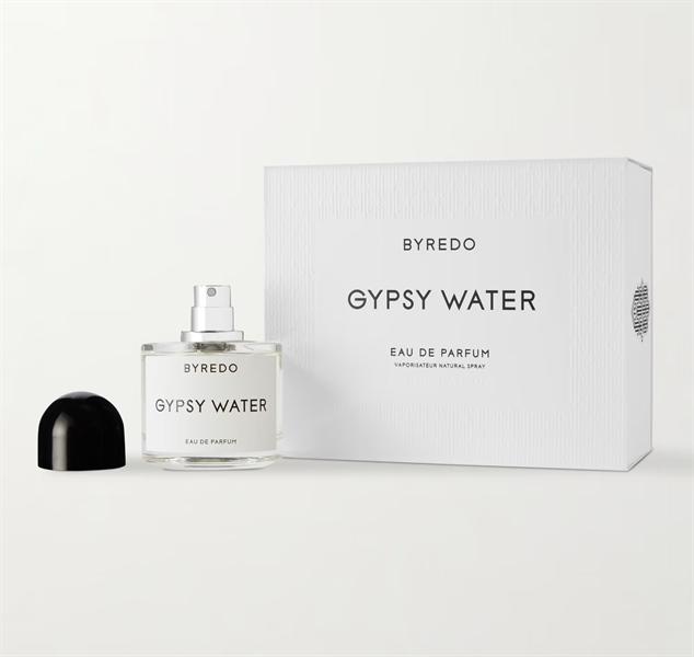 Chai Byredo Gypsy Water nắp đen tối giản
