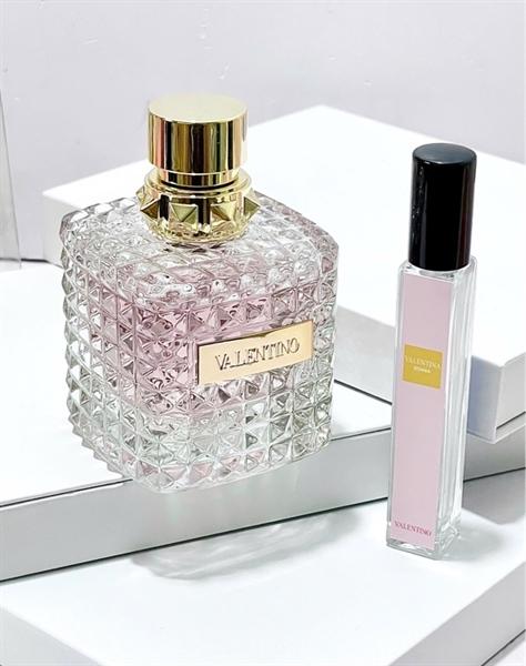 Chai Valentino Donna EDP vuông màu hồng da