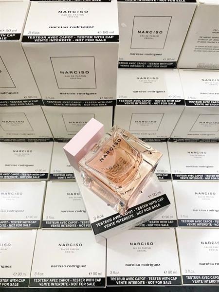 Chai Narciso Cristal EDP trong suốt ánh hồng