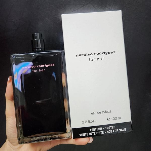 Chai Narciso Rodriguez For Her EDT màu đen