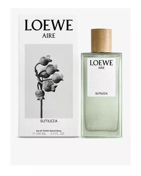 Chai Loewe Aire Sutileza màu trắng xanh nhạt