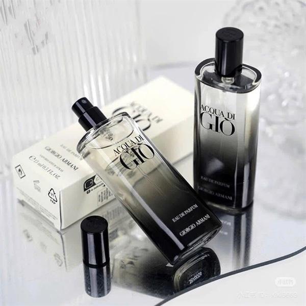 Chai Acqua Di Giò EDP trong suốt nắp trắng