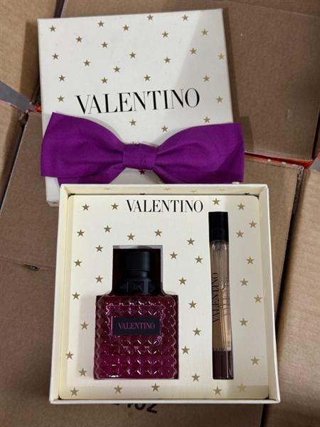 Set Valentino Born In Roma Extradose 50ml và 10ml