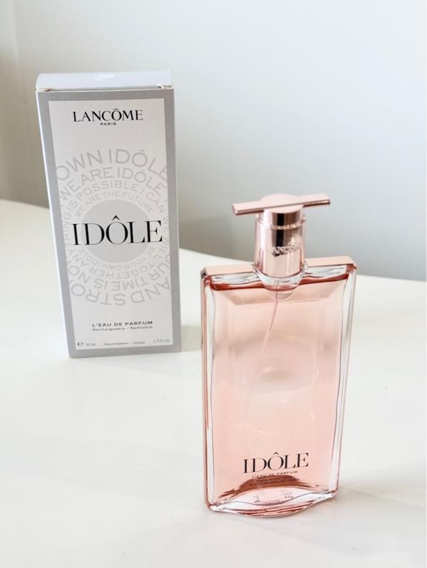 Chai Lancome Idole EDP 50ml thanh mảnh hồng nhạt