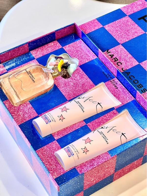 Set Marc Jacobs Perfect EDP 100ml kèm hai lotion